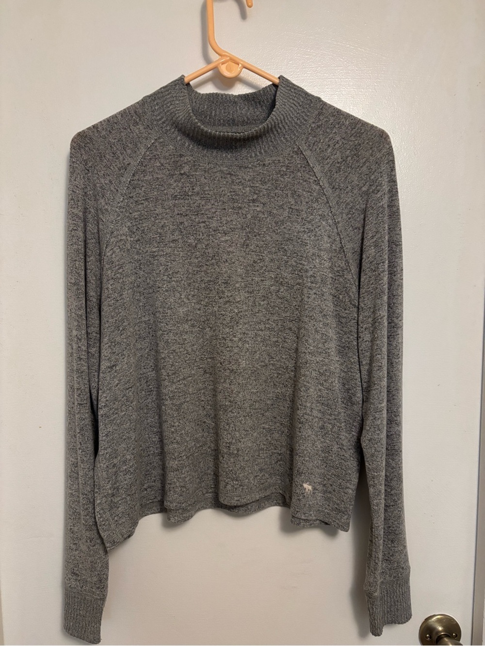 Abercrombie & Fitch Heather Gray Turtleneck Sweater